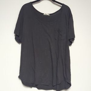 Gray Oversized Short Sleeve Tee with Rounded Neckline